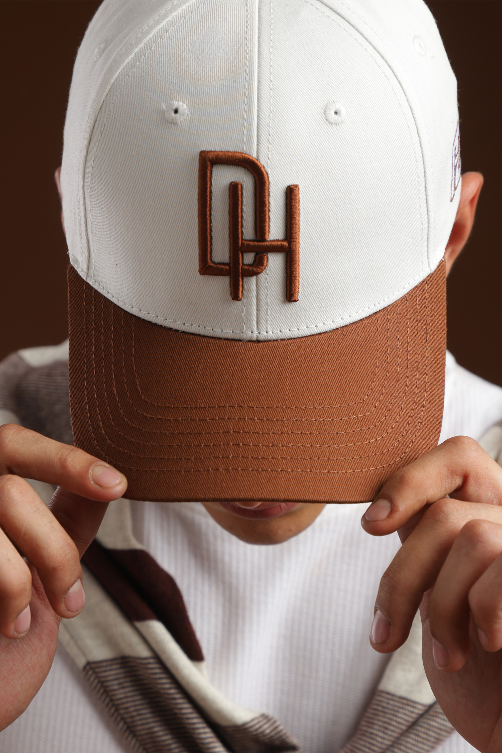 DH